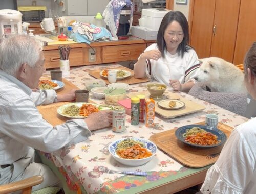 柴犬あいちゃん１４歳の誕生日を家族みんなでご飯食べてお祝いしました