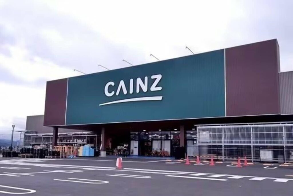 カインズの巣と話題の「くつろぎクッション」が12800円!ネコや犬と一緒にごろごろ沼る人が続出【Xで1.3万いいね】 170cmのサイズ感で全身すっぽり!カバーが洗えてポケット付きの優れものは自分だけの癒やし空間に最適 | LIMO | くらしとお金の経済メディア カインズの巣と話題の「くつろぎクッション」が12800円!ネコや犬と一緒にごろごろ沼る人が続出【Xで1.3万いいね】 170cmのサイズ感で全身すっぽり!カバーが洗えてポケット付きの優れものは自分だけの癒やし空間に最適 | LIMO | くらしとお金の経済メディア